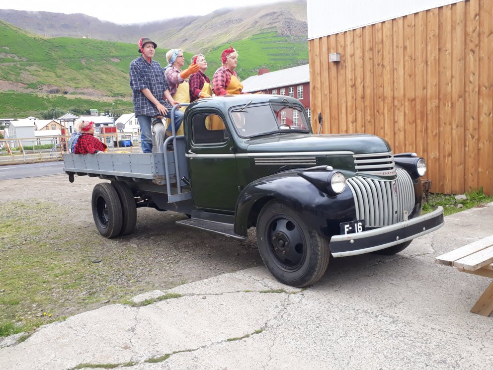 Stemning síldaráranna fönguð á Siglufirði