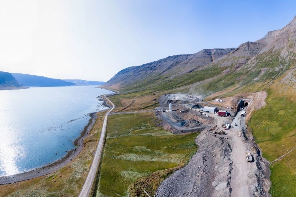Dýrafjarðargöng á framkvæmdatíma (mynd Vegagerðin).