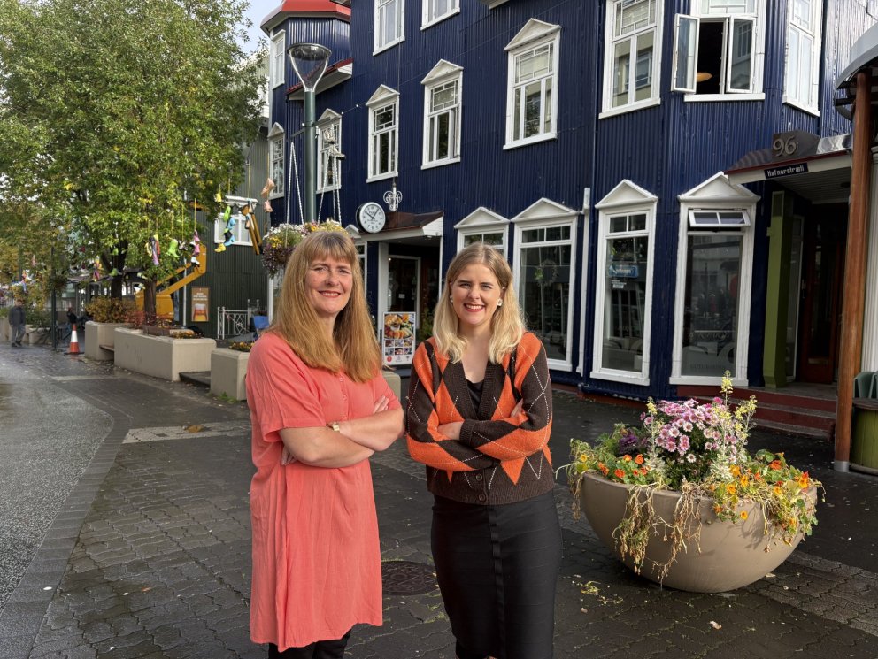 Marta Einarsdóttir og Sæunn Gísladóttir