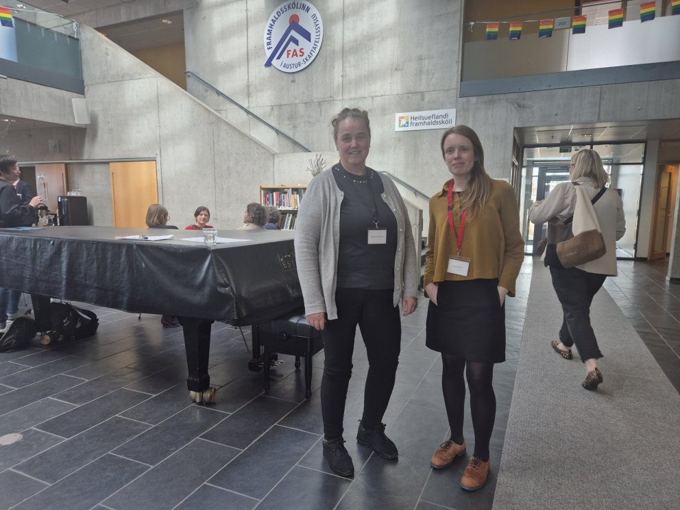 Sigríður Bjarnadóttir og Lara Hoffmann á Höfn í Hornafirði.