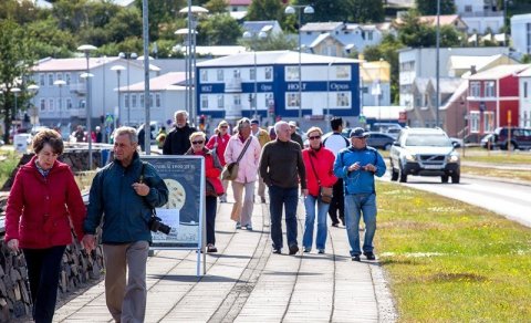 Um 60% bæjarbúa á Akureyri telja að fjöldi ferðamanna sé hæfilegur yfir sumarmánuðina