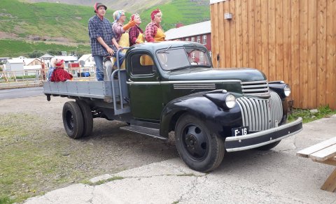 Stemning síldaráranna fönguð á Siglufirði