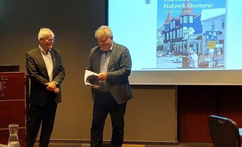 Birgir Guðmundsson, prófessor og Sigurður Ingi Jóhannsson, ráðherra byggðamála