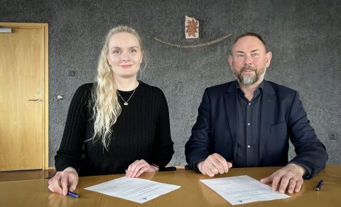 Dana Rán Jónsdóttir, verkefnastjóri Vísindaskólans og Eyþór Björnsson, forstjóri Norðurorku.