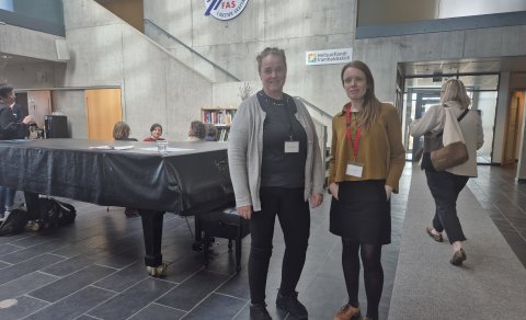 Sigríður Bjarnadóttir og Lara Hoffmann á Höfn í Hornafirði.